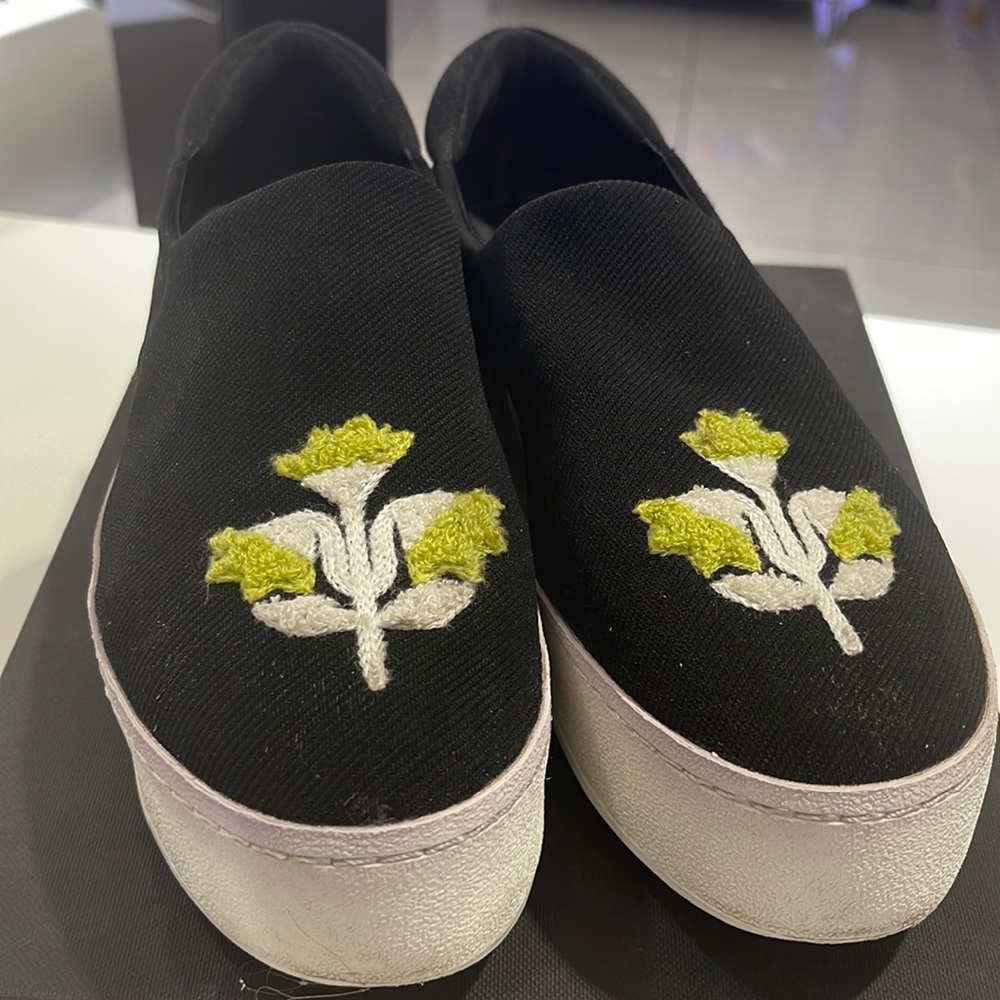 Opening ceremony slip on